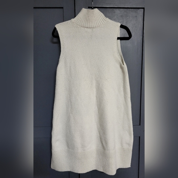 Free Assembly Womens Elegant Sleeveless Turtleneck Sweater - Cream Size L - Picture 1 of 4